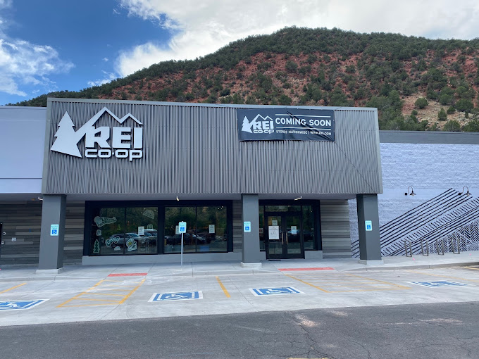 REI COOP – TENANT IMPROVEMENTS GLENWOOD SPRINGS